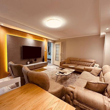 Skyline Apartment 2 Печ Экстерьер фото