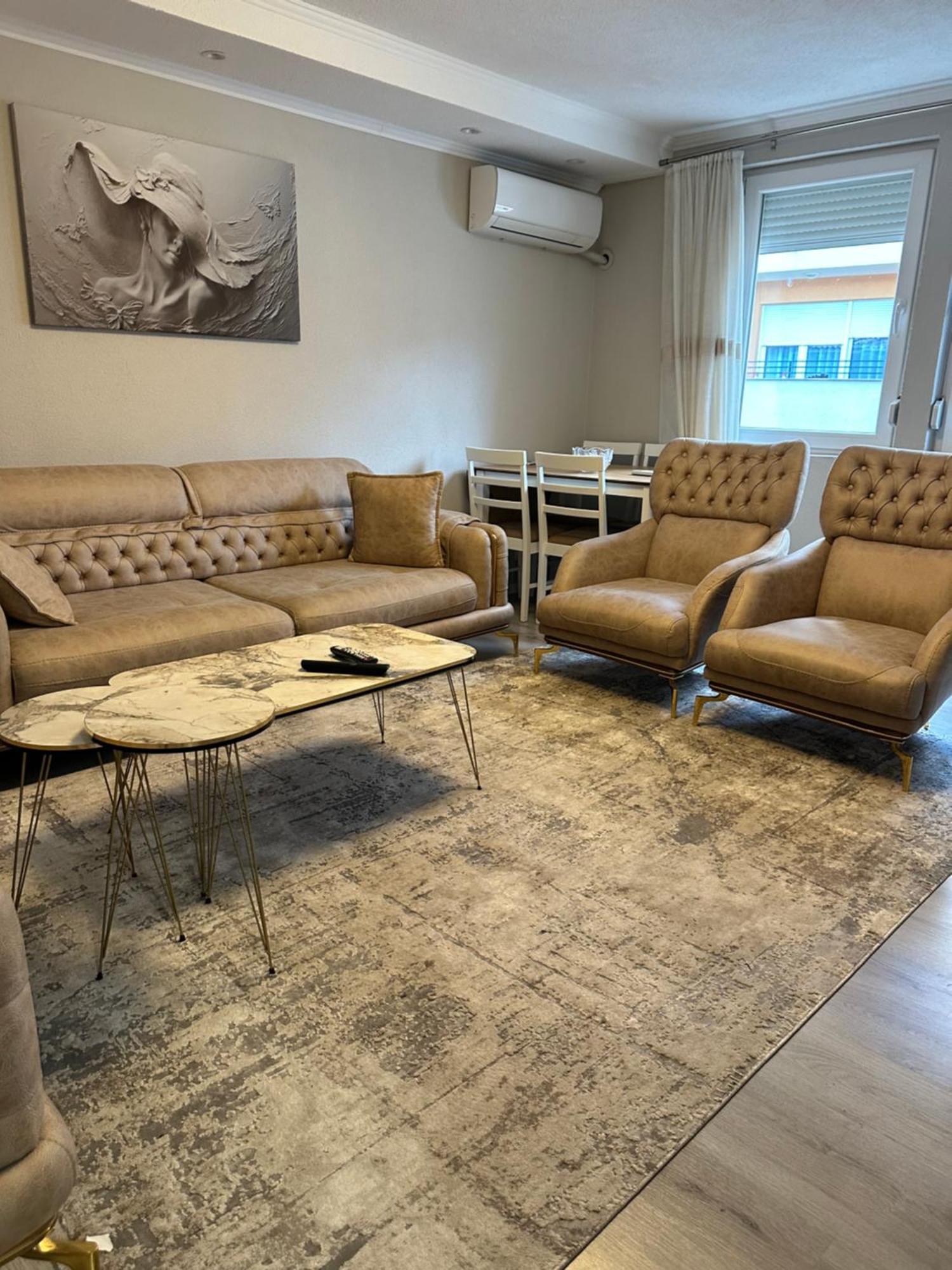 Skyline Apartment 2 Печ Экстерьер фото
